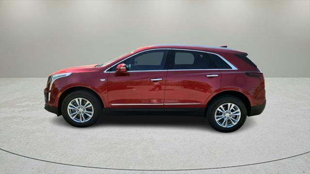 new 2025 Cadillac XT5 car, priced at $43,125