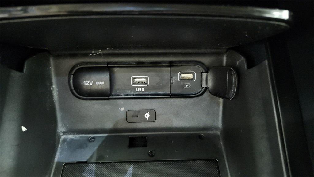 used 2022 Kia Telluride car, priced at $27,100