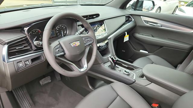 new 2025 Cadillac XT6 car, priced at $53,200