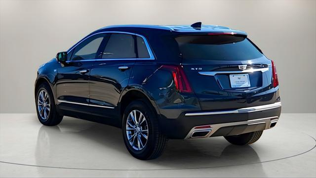 used 2021 Cadillac XT5 car, priced at $28,589