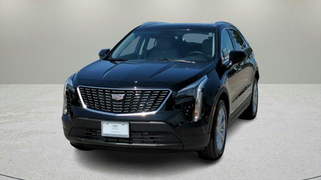 used 2022 Cadillac XT4 car, priced at $27,000