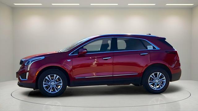 new 2025 Cadillac XT5 car, priced at $44,535