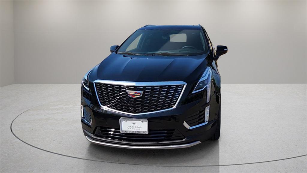 used 2025 Cadillac XT5 car, priced at $42,700