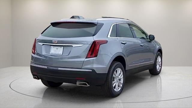 new 2025 Cadillac XT5 car, priced at $45,810