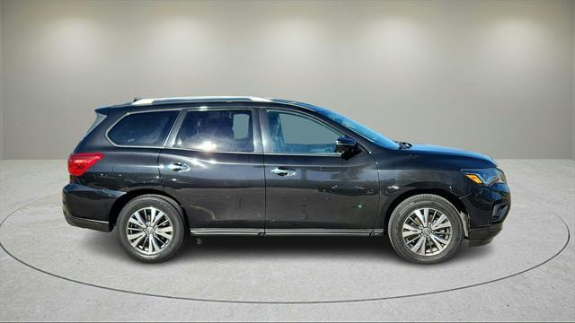 used 2019 Nissan Pathfinder car, priced at $20,889