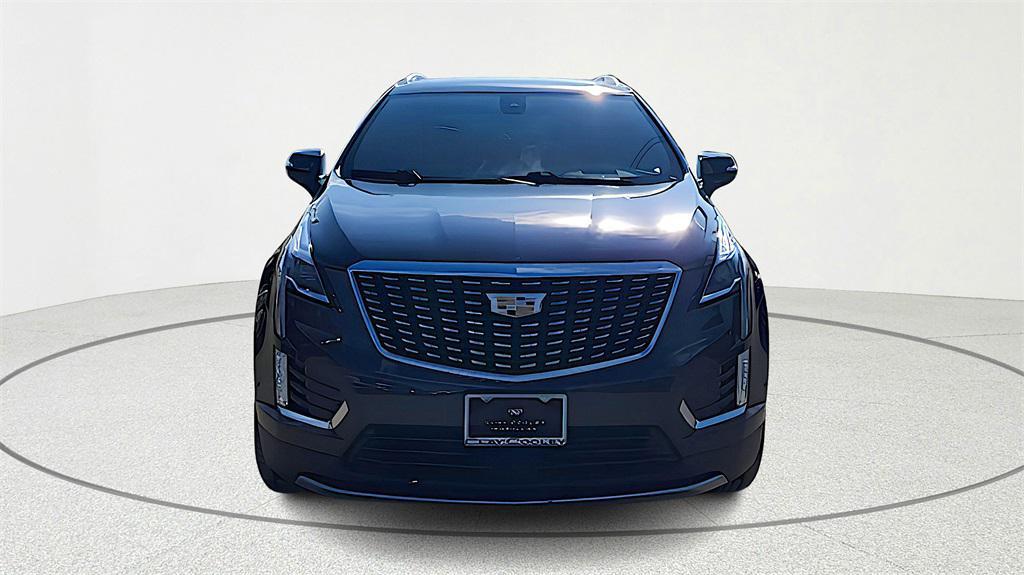 used 2021 Cadillac XT5 car, priced at $27,900