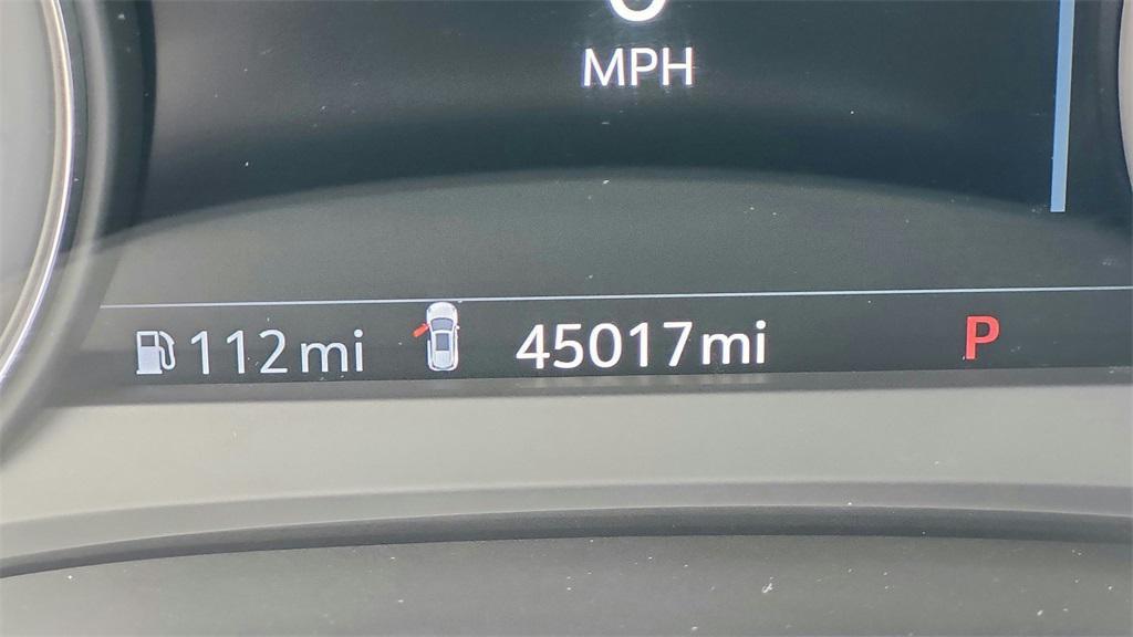 used 2021 Cadillac XT5 car, priced at $27,900