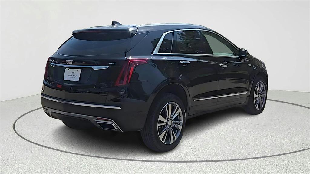 used 2025 Cadillac XT5 car, priced at $40,194