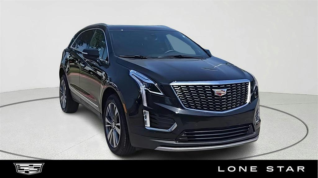 used 2025 Cadillac XT5 car, priced at $40,194