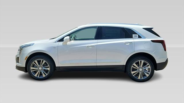 new 2025 Cadillac XT5 car, priced at $48,000