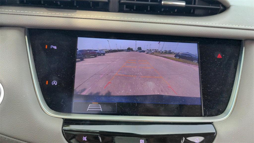 used 2020 Cadillac XT5 car, priced at $23,200