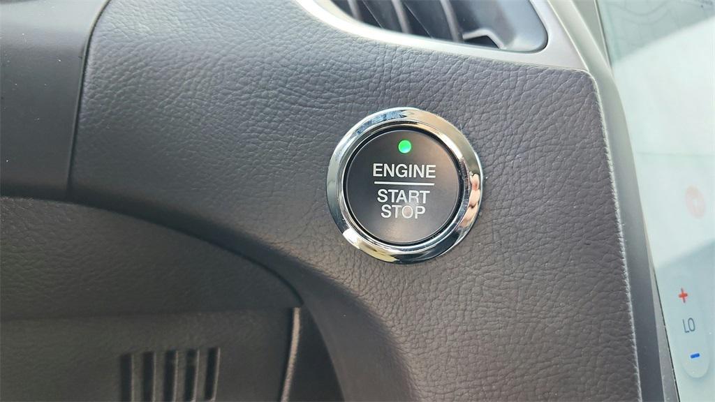 used 2024 Ford Edge car, priced at $21,000