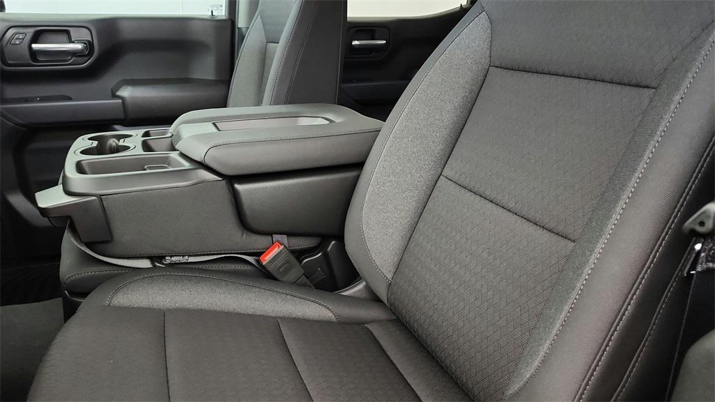 used 2025 Chevrolet Silverado 1500 car, priced at $38,000