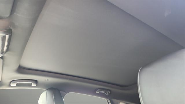 used 2022 Cadillac XT5 car, priced at $34,500
