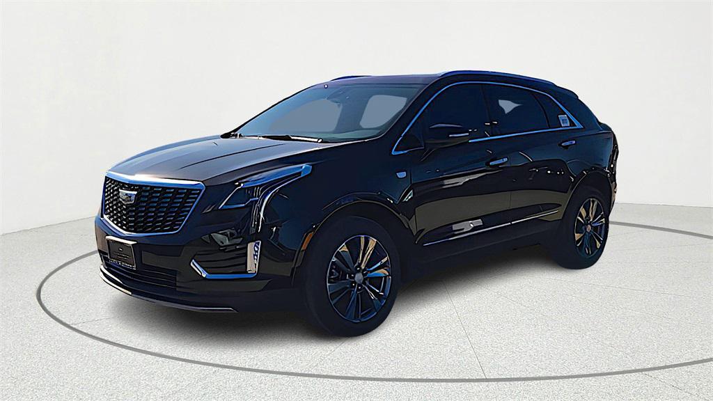 new 2025 Cadillac XT5 car, priced at $54,228