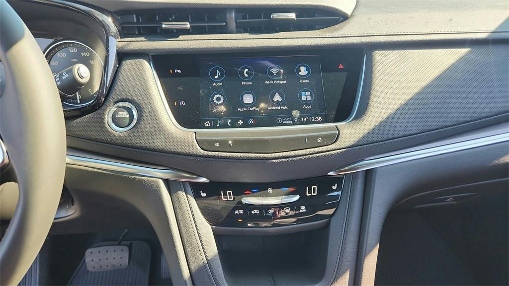 new 2025 Cadillac XT5 car, priced at $45,825