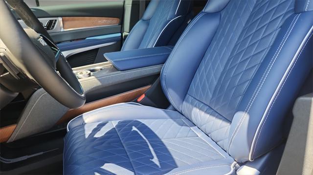 new 2026 Cadillac VISTIQ car, priced at $94,565