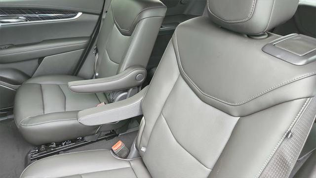 new 2025 Cadillac XT6 car, priced at $56,465