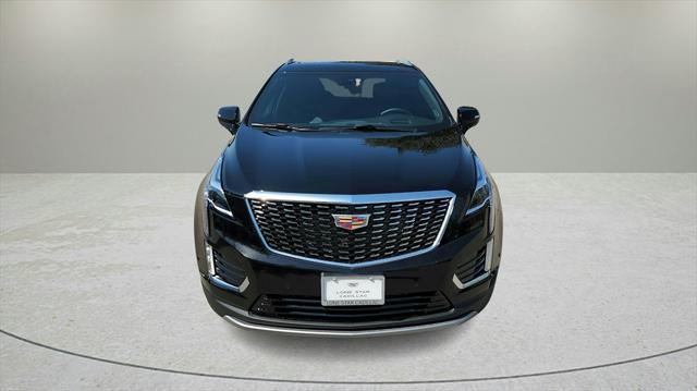 new 2025 Cadillac XT5 car, priced at $52,100