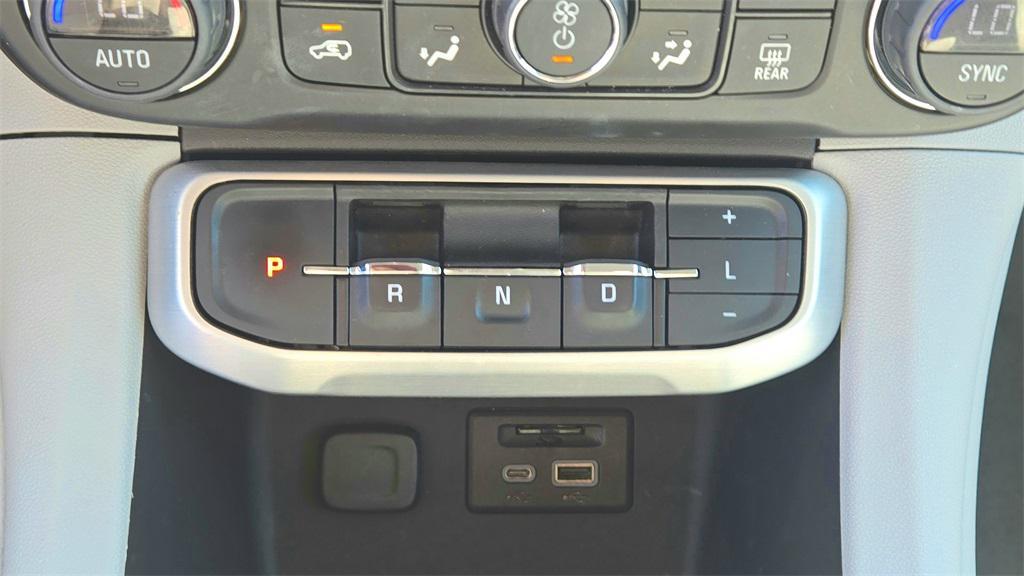 used 2023 GMC Acadia car, priced at $24,000