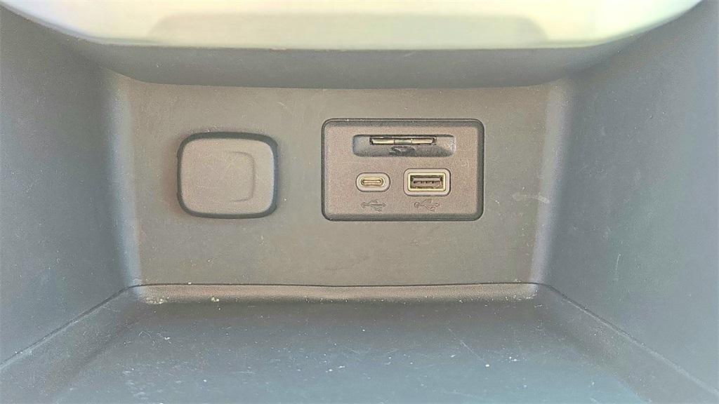 used 2023 GMC Acadia car, priced at $24,000