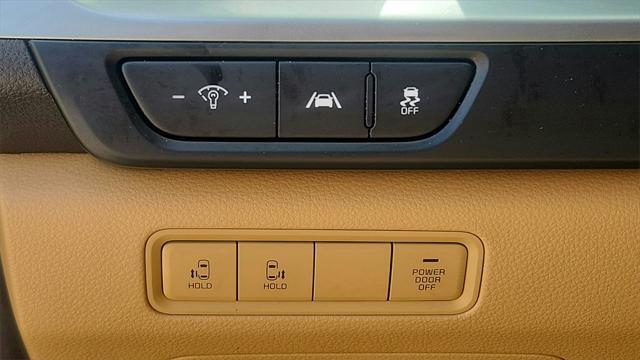 used 2022 Kia Carnival car, priced at $31,000