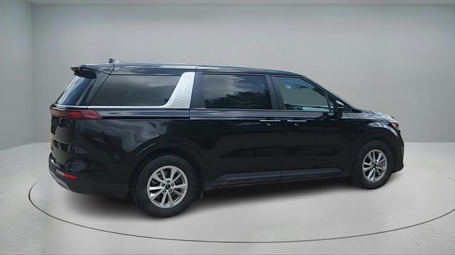 used 2022 Kia Carnival car, priced at $31,000