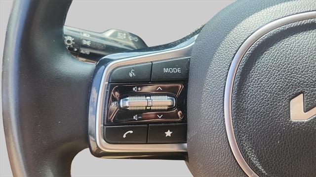 used 2022 Kia Carnival car, priced at $31,000