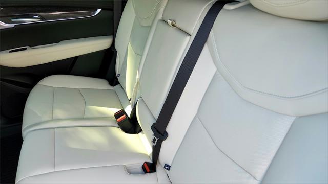 new 2025 Cadillac XT5 car, priced at $65,675
