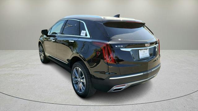 new 2025 Cadillac XT5 car, priced at $52,580