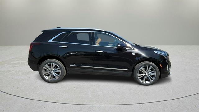 new 2025 Cadillac XT5 car, priced at $52,580