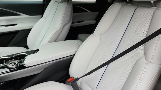 new 2025 Cadillac LYRIQ car, priced at $61,894