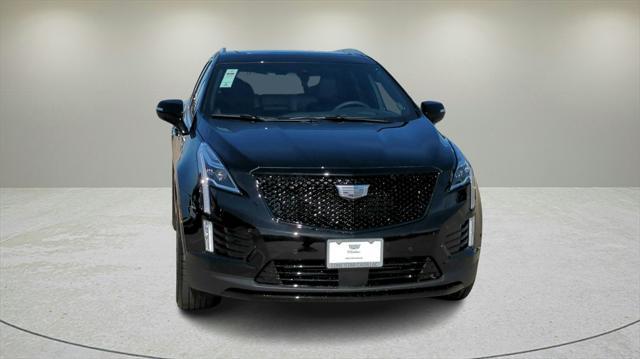used 2022 Cadillac XT5 car, priced at $28,900