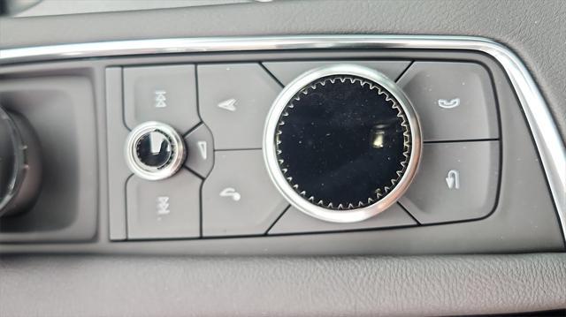 new 2025 Cadillac XT5 car, priced at $63,250
