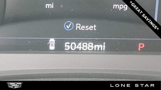 used 2022 Cadillac XT5 car, priced at $32,500
