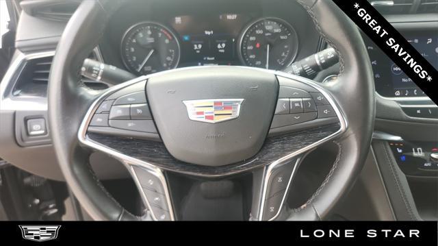 used 2022 Cadillac XT5 car, priced at $32,500