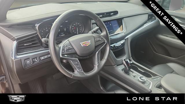 used 2022 Cadillac XT5 car, priced at $32,500