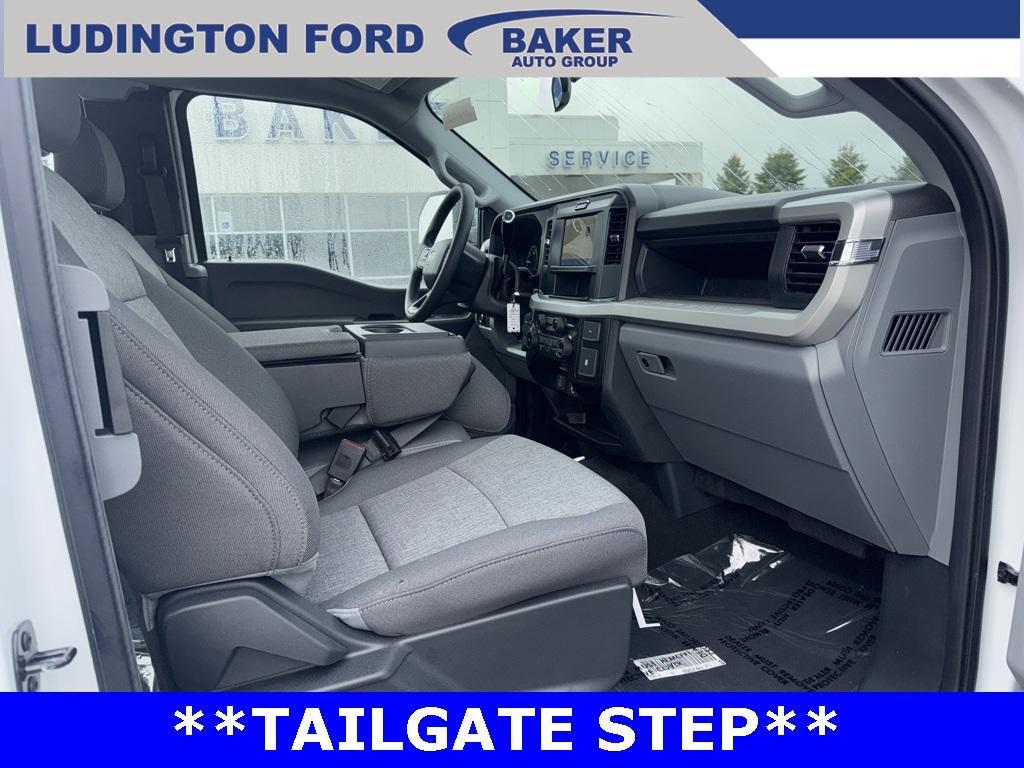 new 2025 Ford F-350 car, priced at $58,112