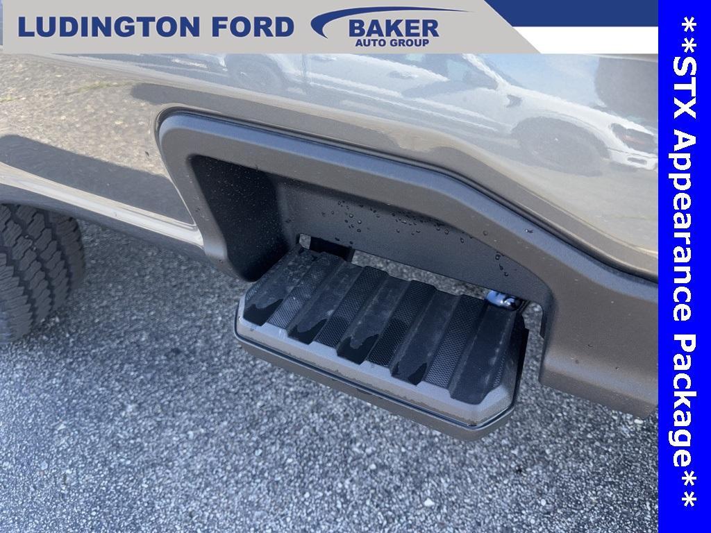 new 2025 Ford F-250 car, priced at $54,728