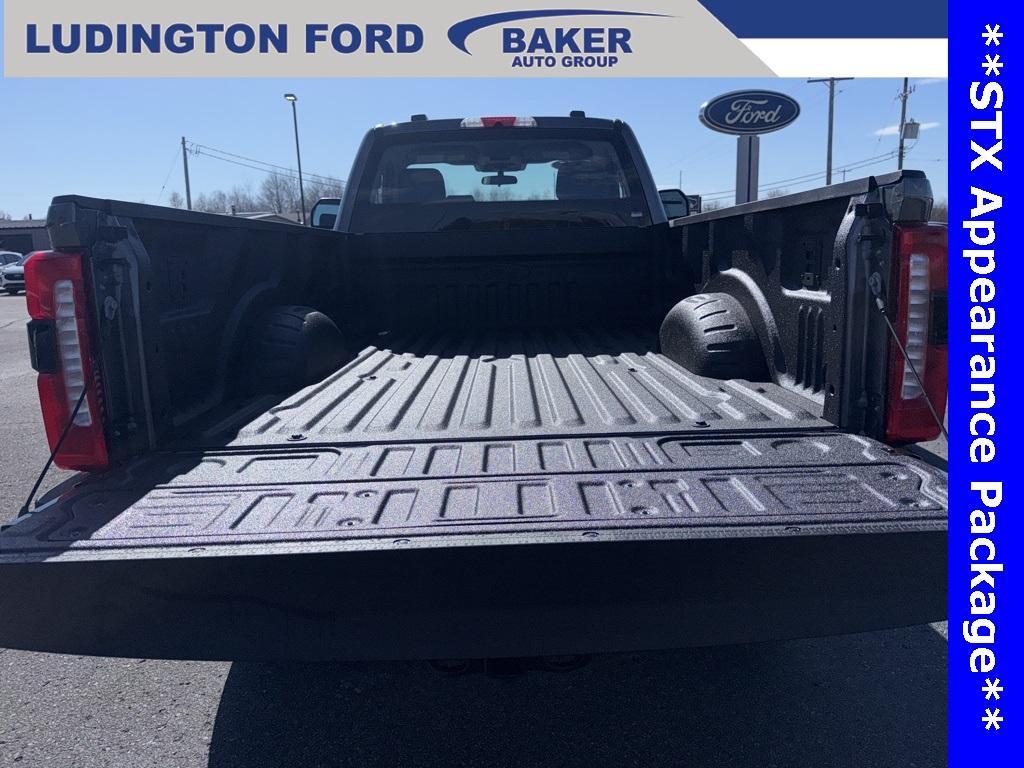 new 2025 Ford F-250 car, priced at $54,728