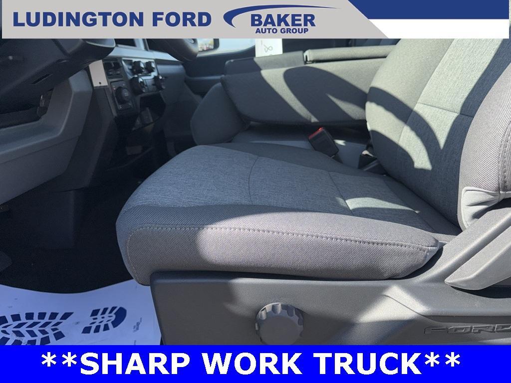 new 2025 Ford F-250 car, priced at $54,884