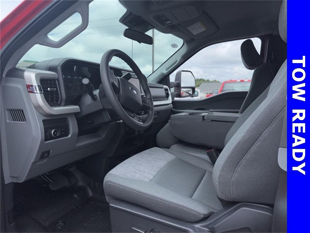 new 2025 Ford F-350 car, priced at $55,947
