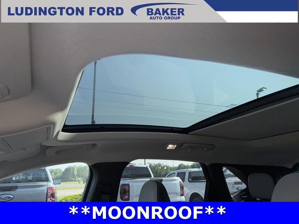 used 2023 Ford Escape car, priced at $27,474