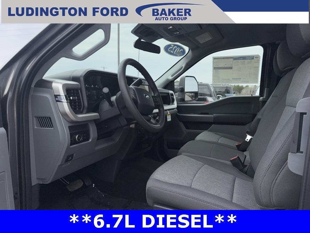 new 2025 Ford F-350 car, priced at $65,338