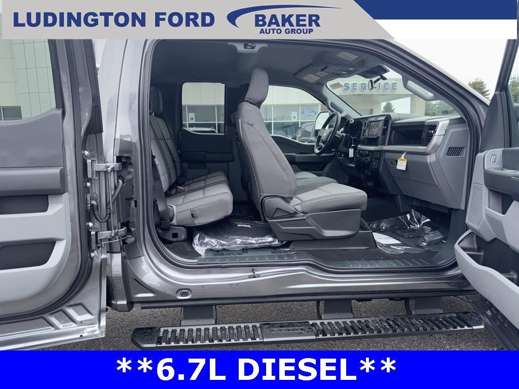 new 2025 Ford F-350 car, priced at $65,338