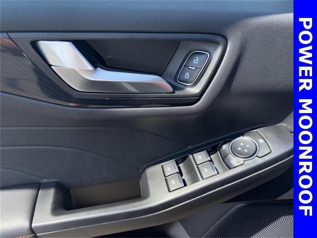 new 2025 Ford Escape car, priced at $35,460