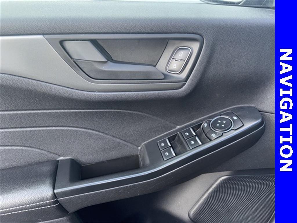 new 2025 Ford Escape car, priced at $33,432