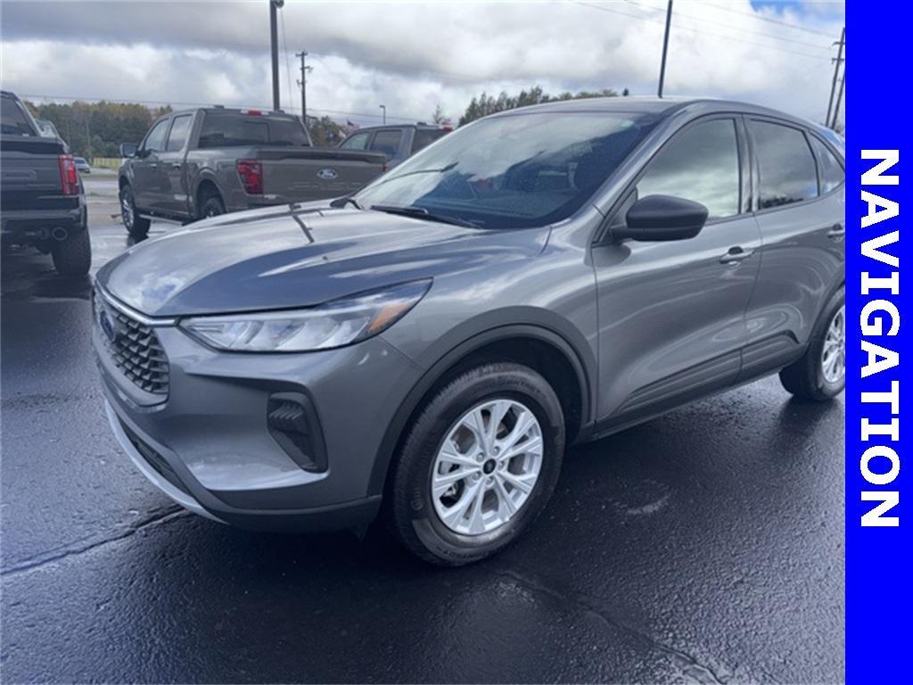 new 2025 Ford Escape car, priced at $33,432