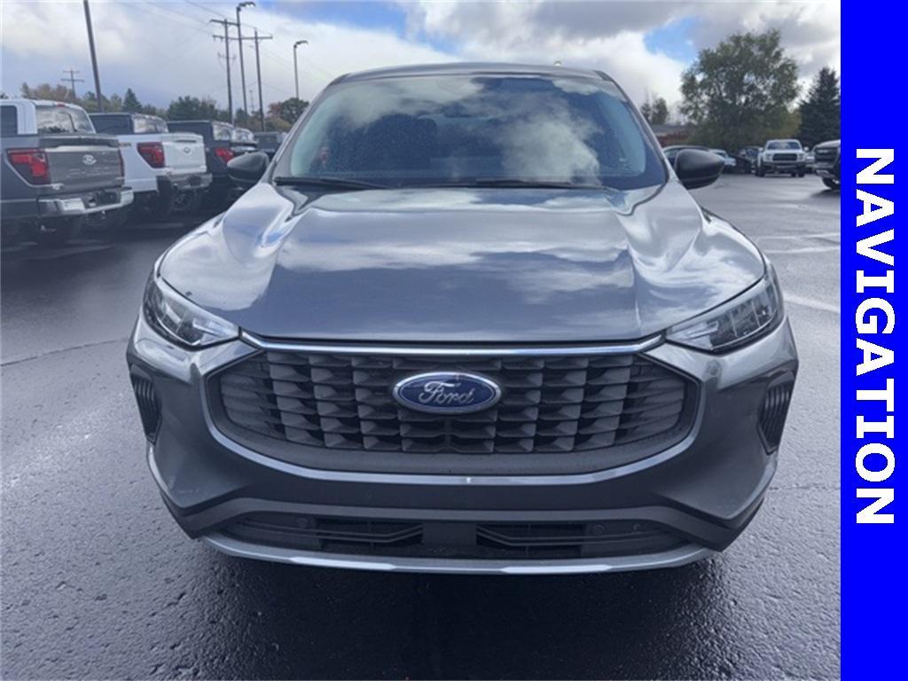 new 2025 Ford Escape car, priced at $33,432