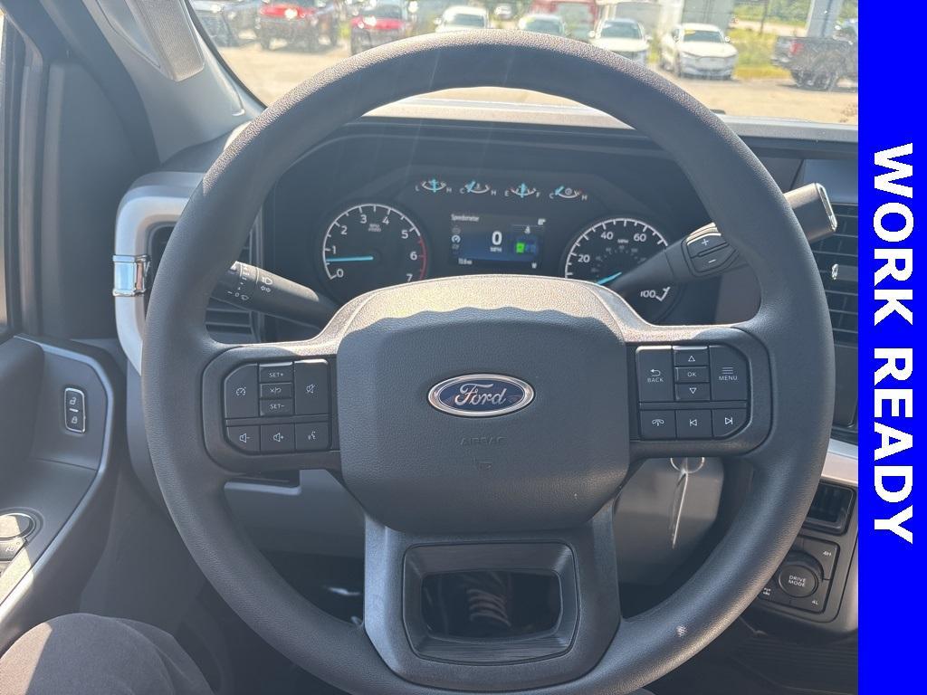 new 2025 Ford F-350 car, priced at $56,520